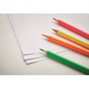 4 lápices de colores en caja - vista 3
